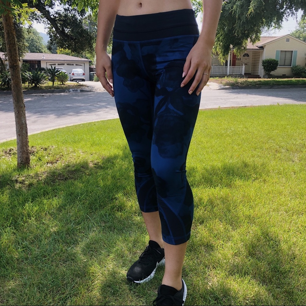 lululemon blue/black leggings